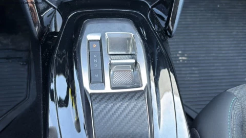 Peugeot 2008 Allure Pack Puretech 130 S&S EAT8