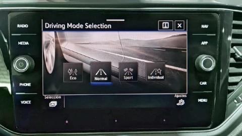 Volkswagen T-Roc Sport 1.5 TSI 110kW (150CV) DSG