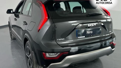 Kia Niro 1.6 GDi HEV 95kW (129CV) Drive