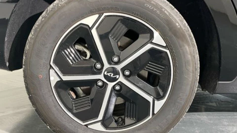 Kia Niro 1.6 GDi HEV 95kW (129CV) Drive