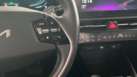 Kia Niro 1.6 GDi HEV 95kW (129CV) Drive