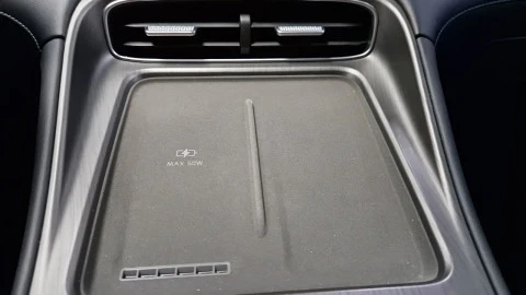 EBRO S800 1.6 TGDI Premium 7 DCT