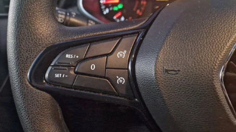 Renault Clio Business SCe 49 kW (67CV)