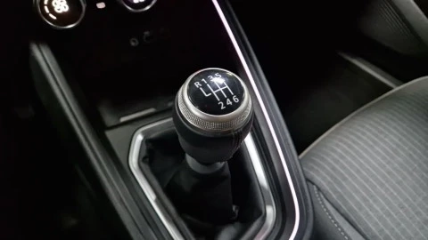 Renault Clio techno Eco-G 100cv (74kW)