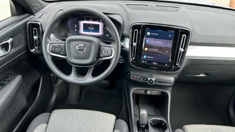 Volvo XC40 2.0 B3 G Core Auto