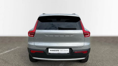 Volvo XC40 2.0 B3 G Core Auto