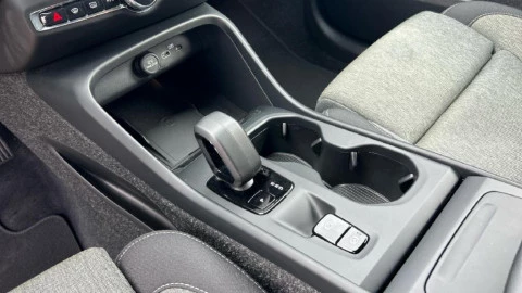 Volvo XC40 2.0 B3 G Core Auto