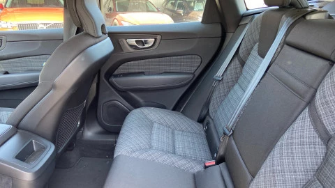 Volvo XC60 2.0 B4 D Core Auto