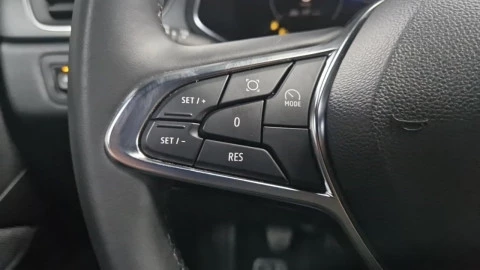 Renault Captur techno Eco-G 100cv (74 kW)