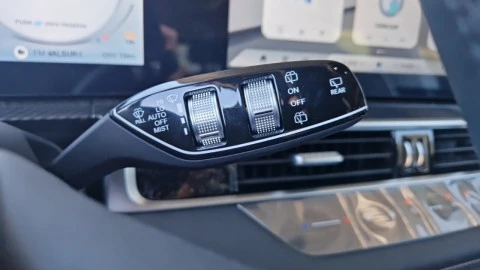EBRO S700 1.5 TGDI PHEV Luxury E-CVT