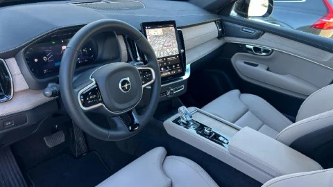 Volvo XC90 2.0 B5 Gasolina AWD Plus Bright Auto