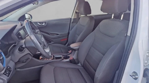 Hyundai IONIQ 1.6 GDI HEV Klass DCT