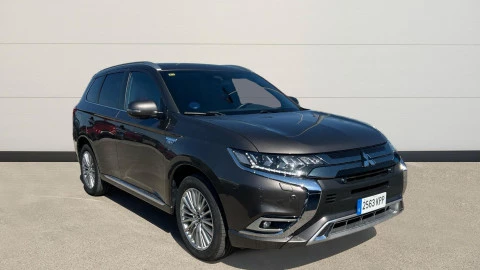 Mitsubishi Outlander 2.4 PHEV Kaiteki Auto 4WD