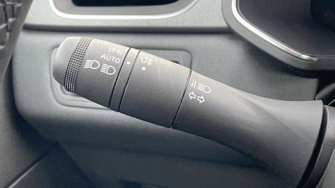 Renault Captur techno Eco-G 100cv (74 kW)