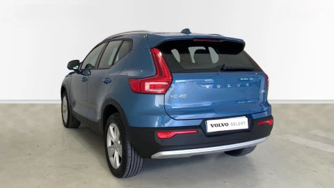 Volvo XC40 2.0 B3 G Core Auto