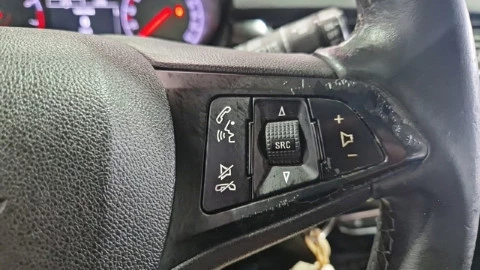 Opel Corsa 1.4 Selective 66kW (90CV)