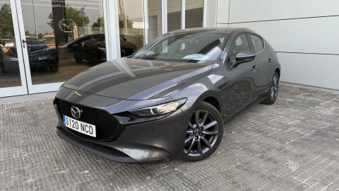 Mazda3 2.5L E-SKY G MHEV 103kW Centre-line