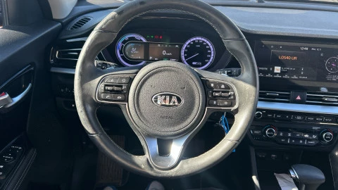 Kia Niro 1.6 GDi HEV 104kW (141CV) Drive