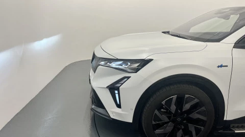 Renault Rafale Esprit Alpine full hybrid E-Tech 147kW