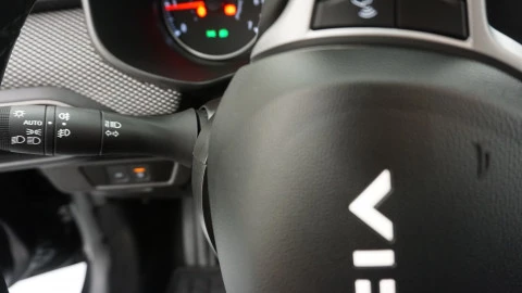 Dacia Sandero Expression 74kW (100CV) ECO-G