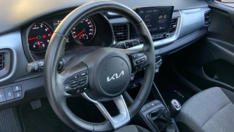 Kia Stonic 1.0 T-GDi 74kW (100CV) MHEV MT Concept