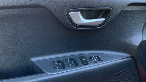 Kia Stonic 1.0 T-GDi 74kW (100CV) MHEV MT Concept