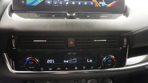 Nissan Qashqai DIG-T 103kW N-Connecta