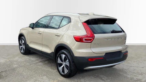 Volvo XC40 2.0 B3 G Core Auto