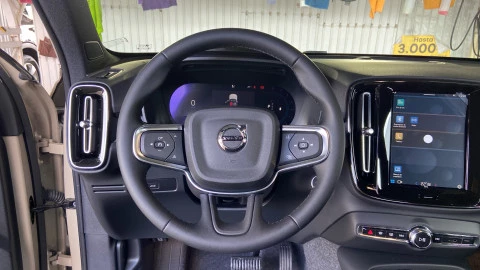 Volvo XC40 2.0 B3 G Core Auto