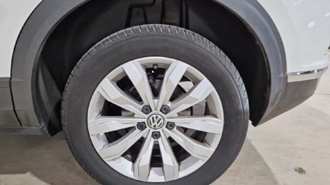 Volkswagen T-Roc Advance 1.0 TSI 85kW (115CV)