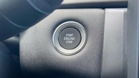 Renault Captur techno Eco-G 100cv (74 kW)