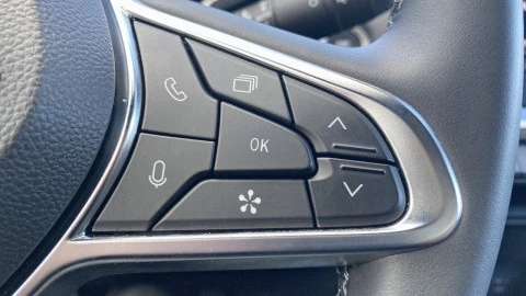 Renault Captur techno Eco-G 100cv (74 kW)