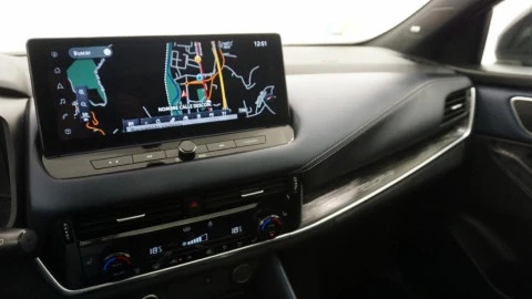 Nissan Qashqai DIG-T 117kW mHEV CVT Tekna