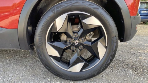 Renault Captur techno Eco-G 100cv (74 kW)