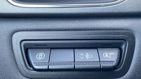 Renault Captur techno Eco-G 100cv (74 kW)