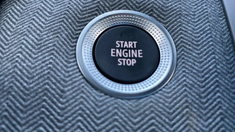 Renault Clio techno Eco-G 100cv (74kW)