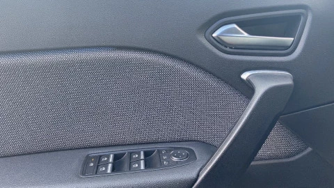 Renault Captur techno Eco-G 100cv (74 kW)