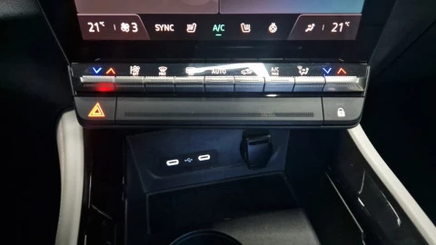 Renault Espace Iconic E-Tech full hybrid 146kW