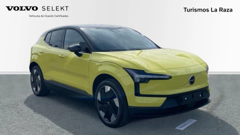 Volvo EX30 Single Motor Extended Range Plus Auto