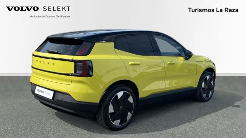 Volvo EX30 Single Motor Extended Range Plus Auto