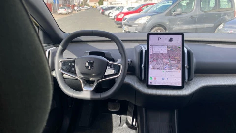 Volvo EX30 Single Motor Extended Range Plus Auto