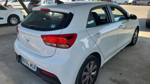 Kia Rio 1.0 T-GDi 74kW (100CV) MHEV iMT Drive