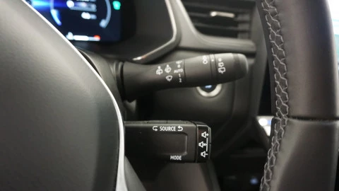 Renault Captur techno Eco-G 100cv (74 kW)