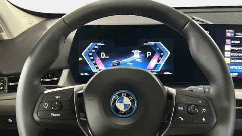 BMW iX1 xDrive30