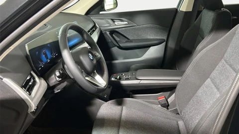 BMW iX1 xDrive30