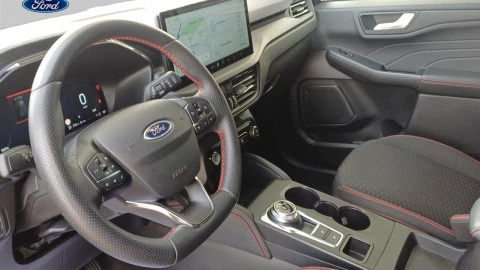 Ford Kuga ST-Line 2.5 Duratec FHEV 132kW Auto