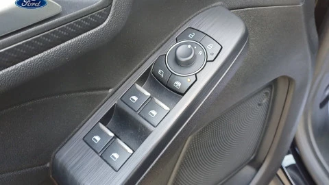 Ford Kuga ST-Line 2.5 Duratec FHEV 132kW Auto