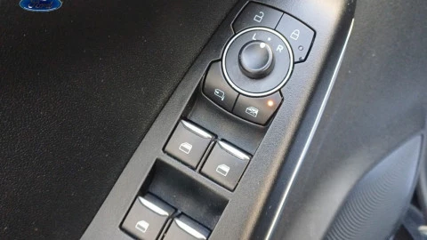 Ford Puma 1.5 EcoBoost 200cv ST