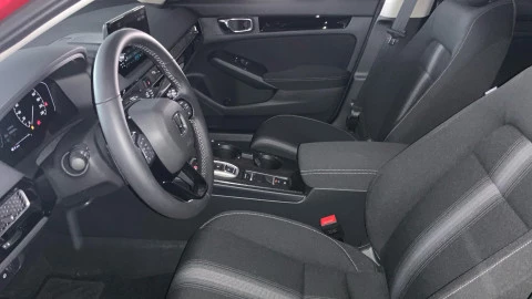 Honda Civic 2.0 i-MMD Elegance CVT