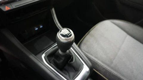 Renault Captur techno TCe 103 kW (140CV) mild hybrid